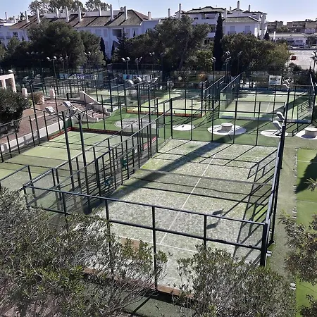 לינה וארוחת בוקר Casa Puerto Banus *